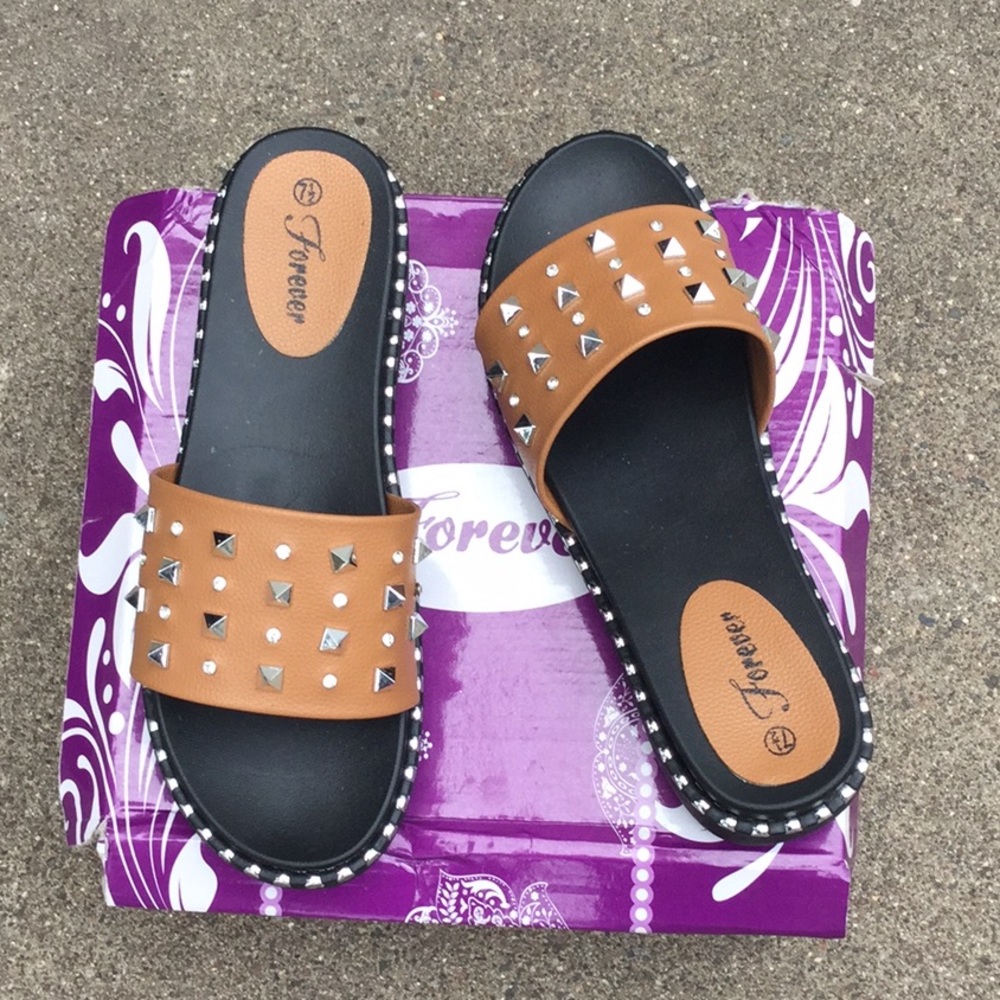 Super Cute Spike & Rhinestone Sandals